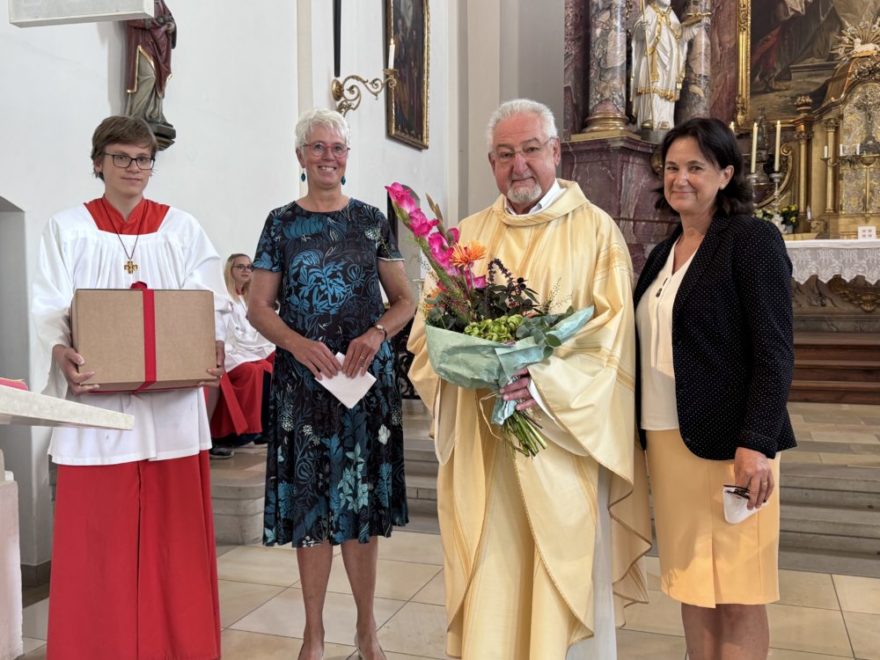 IMG 3657 - St. Joseph feiert 25 Jahre im priesterlichen Dienst