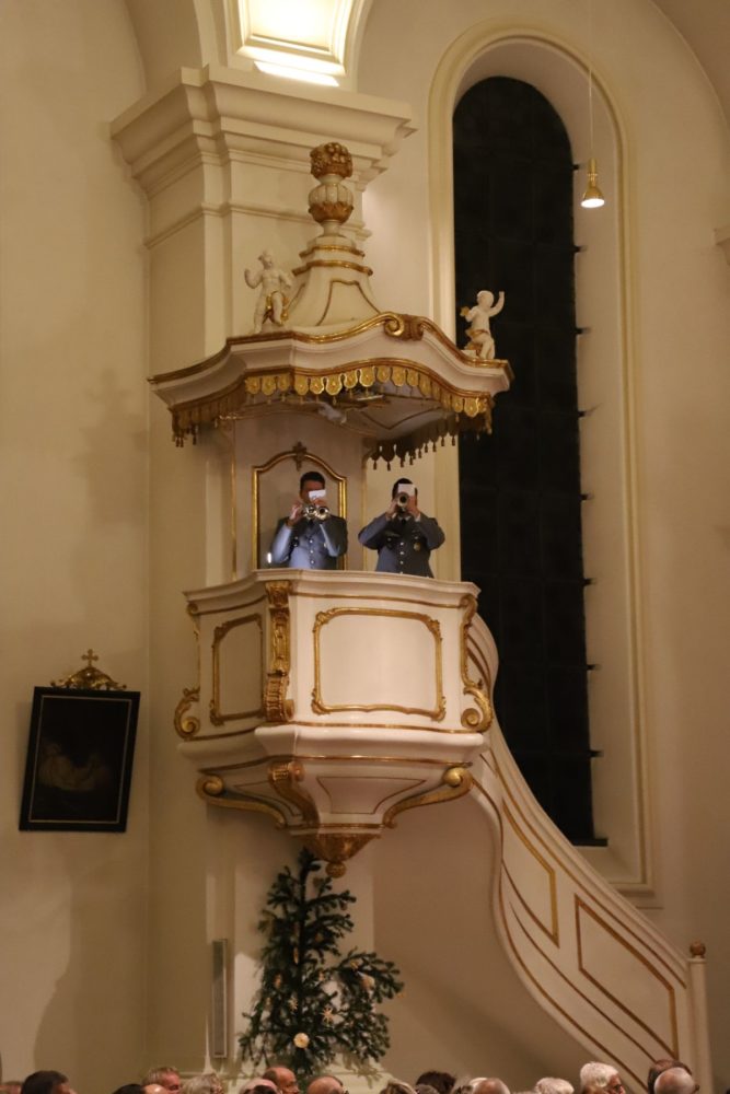 2025 12 09 Advent 2025 TUTZING 06 - unter Organisation des Ausbildungszentrums des Cyber- und Informationsraumes