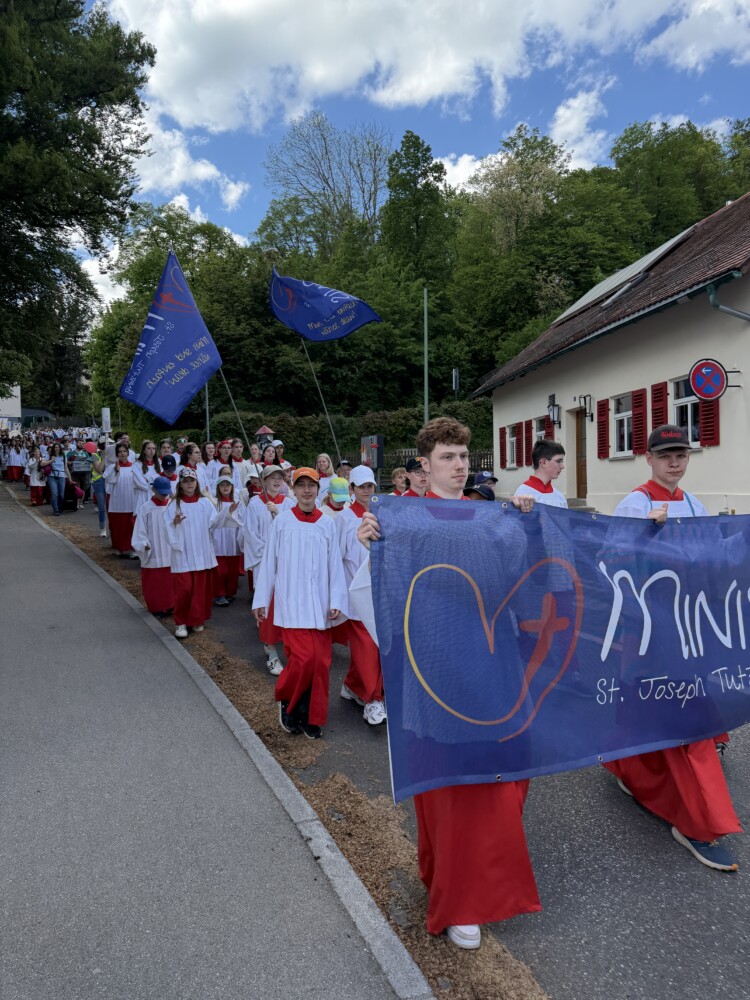IMG 9452 - 50 Tutzinger Minis beim Diözesanen Ministrantentag in Kaufbeuren